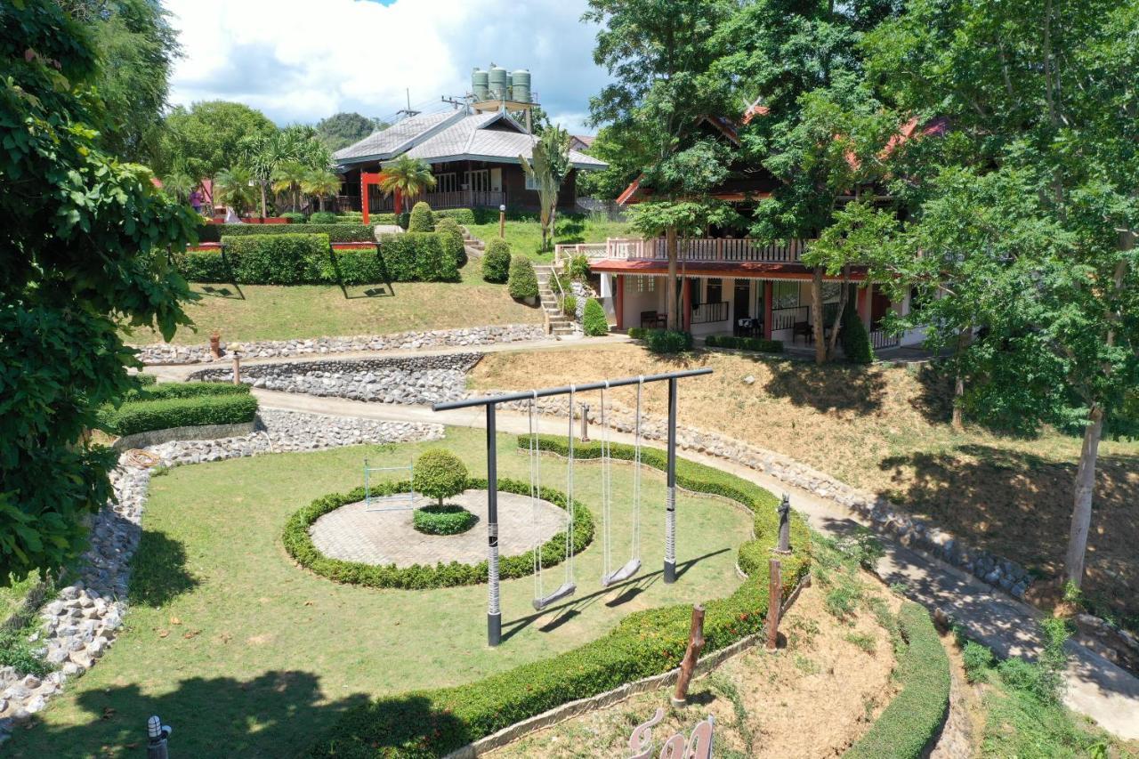 סאי יוק Baanpufa Resort מראה חיצוני תמונה