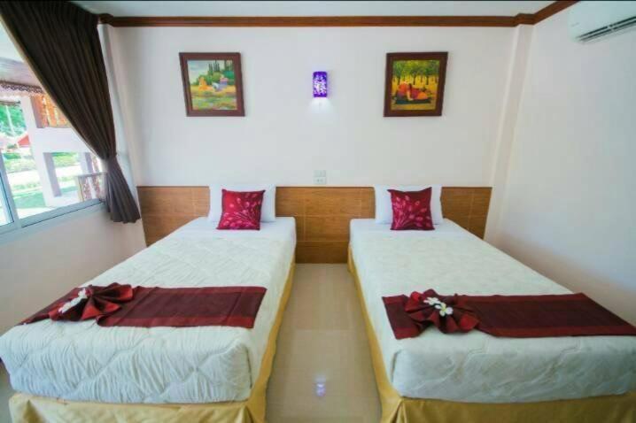סאי יוק Baanpufa Resort מראה חיצוני תמונה