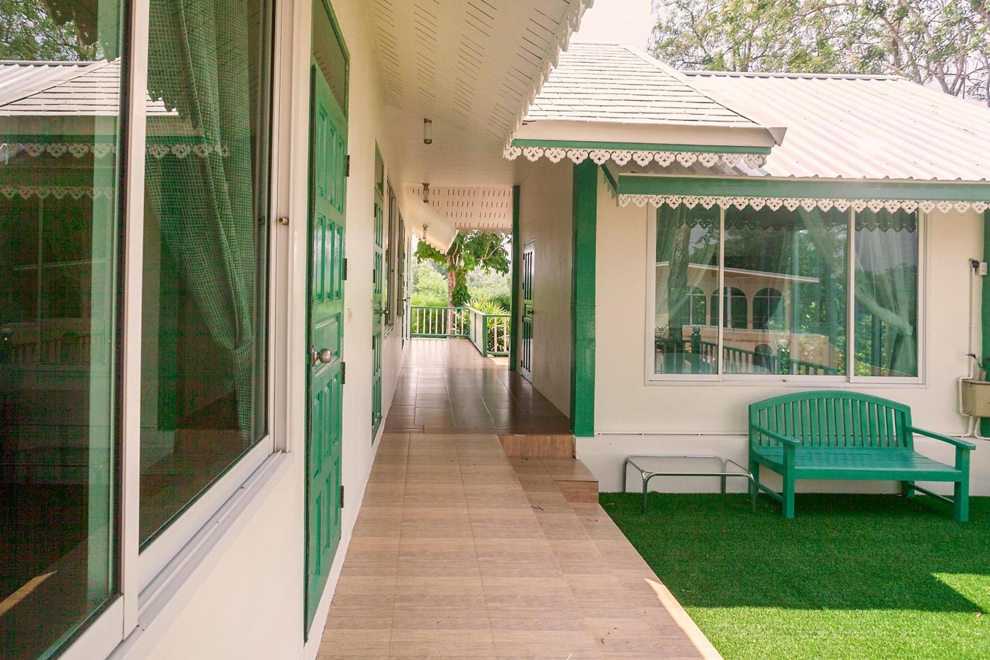 סאי יוק Baanpufa Resort מראה חיצוני תמונה