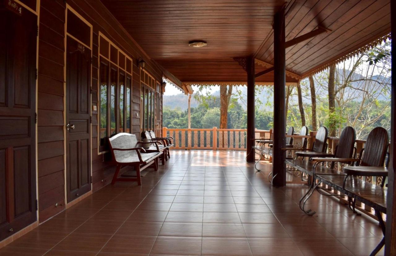 סאי יוק Baanpufa Resort מראה חיצוני תמונה